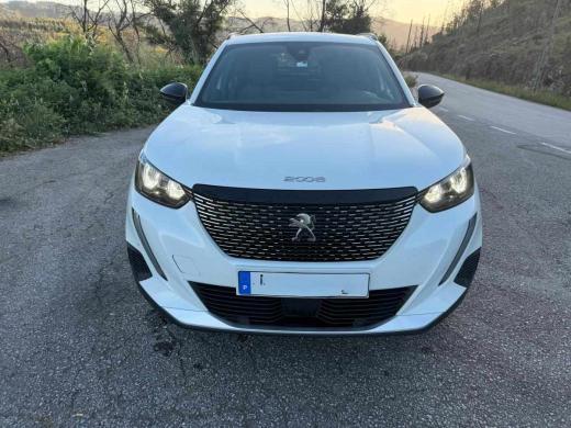 peugeot-2008-1-2-puretech-2023-gasolina-1199cc