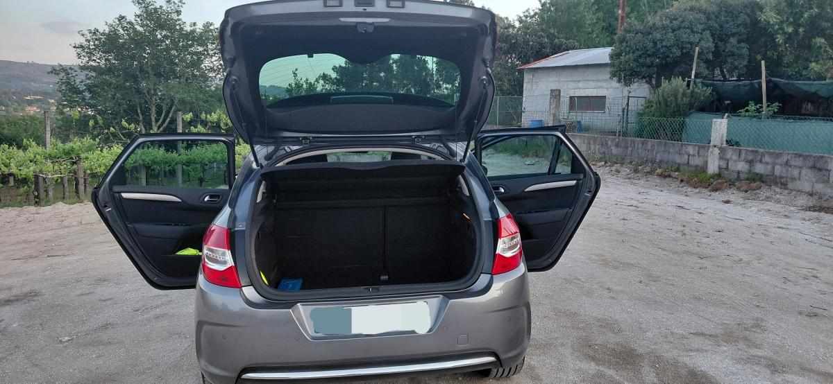 citroen-c4-1-6-hdi-2011-diesel-1560cc