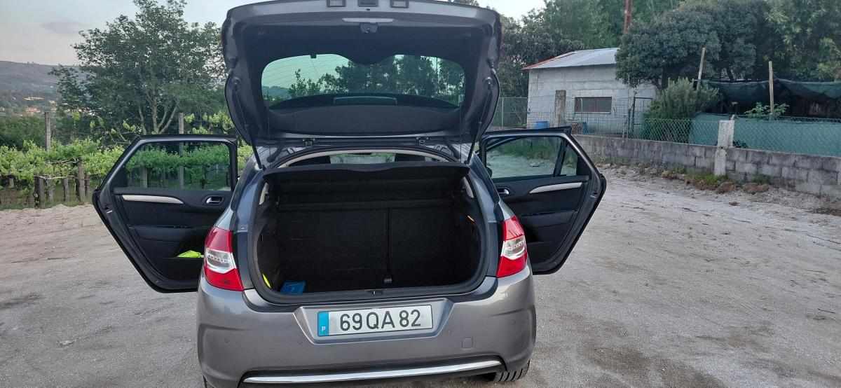 citroen-c4-1-6-hdi-2011-diesel-1560cc