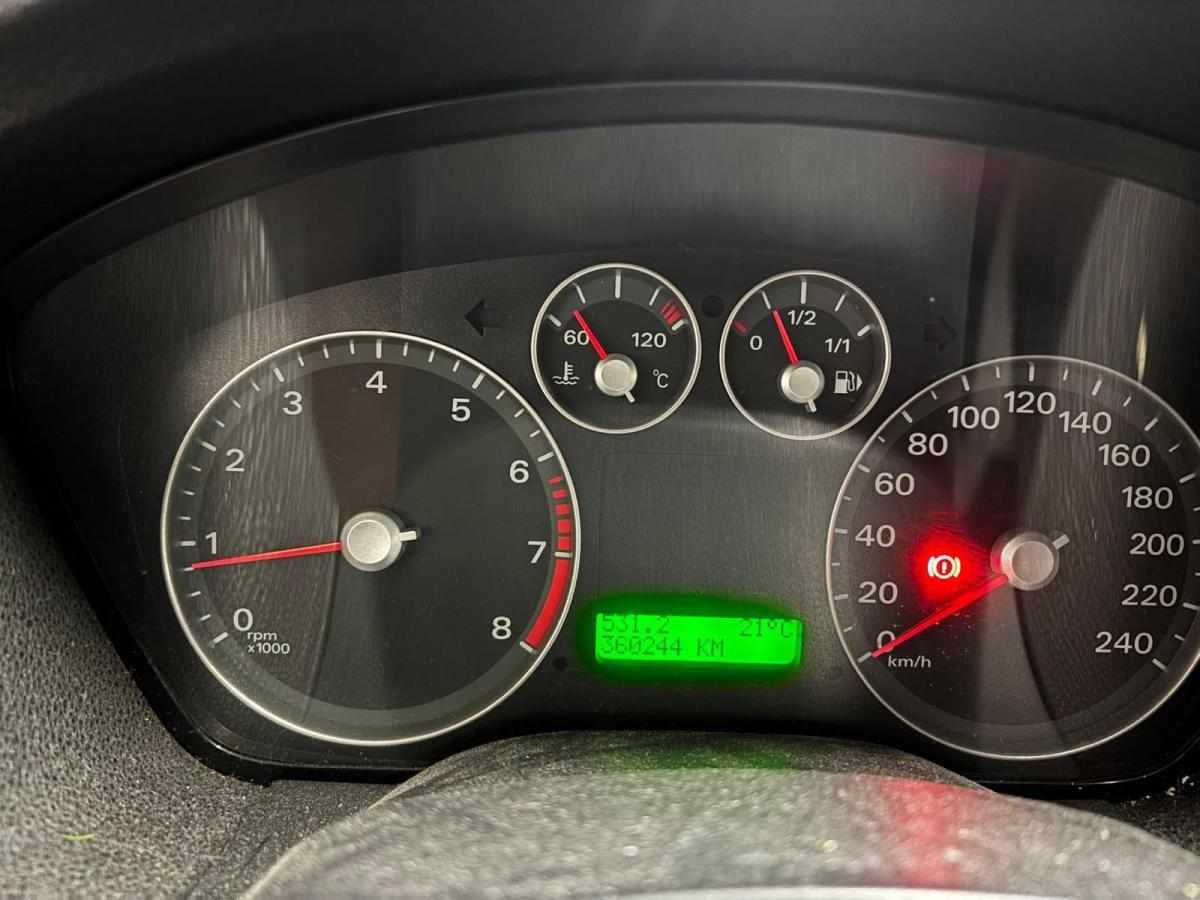 ford-focus-1-6-tdci-2005-diesel-1560cc
