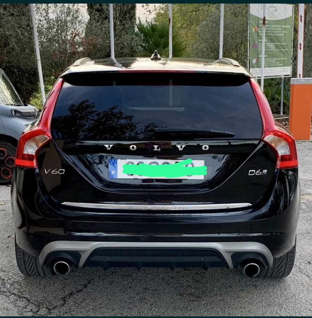 volvo-v60-d6-plug-in-hybrid-2-4-awd-2014-diesel-2400cc