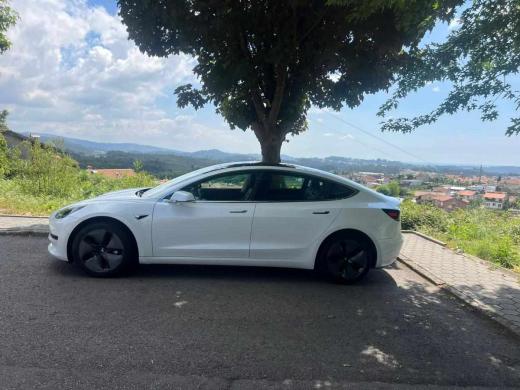 tesla-model-3-standard-range-2019-eletrico
