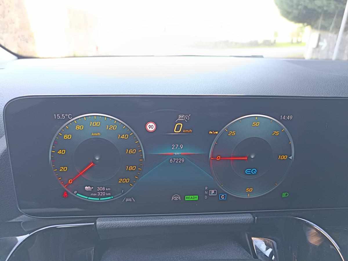 mercedes-benz-eqa-eqa-2022-eletrico