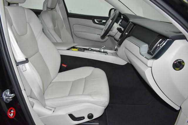volvo-xc60-t8-twin-engine-awd-2017-gasolina-1969cc