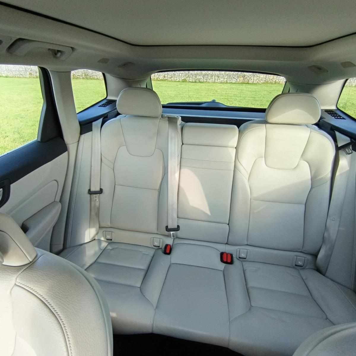 volvo-xc60-t8-twin-engine-awd-2017-gasolina-1969cc