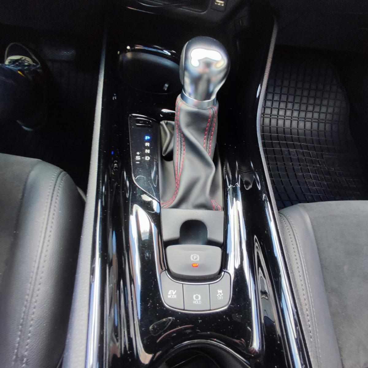 toyota-c-hr-2-0-phev-2023-gasolina-1987cc