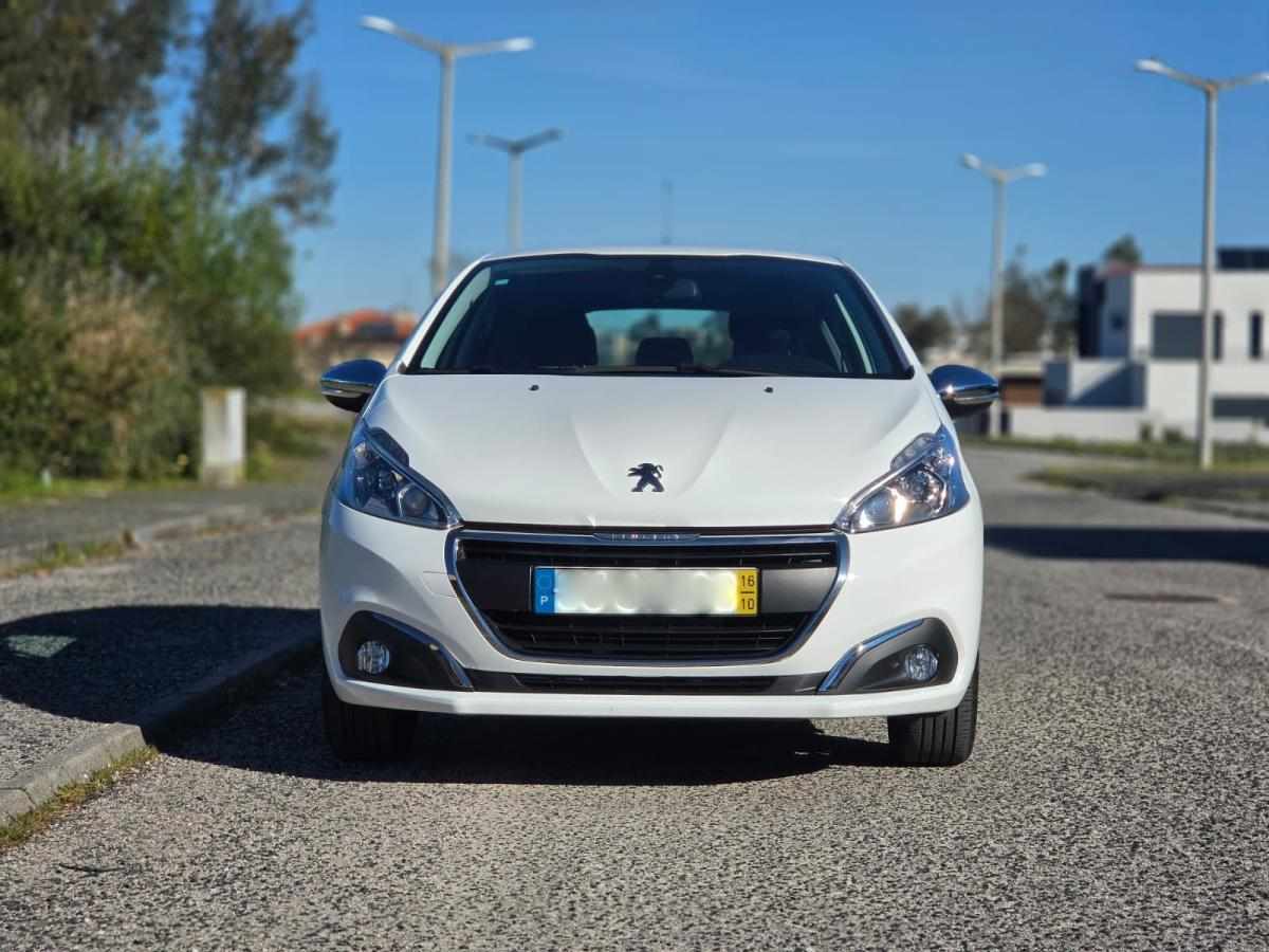 peugeot-208-1-2-vti-2016-gasolina-1199cc