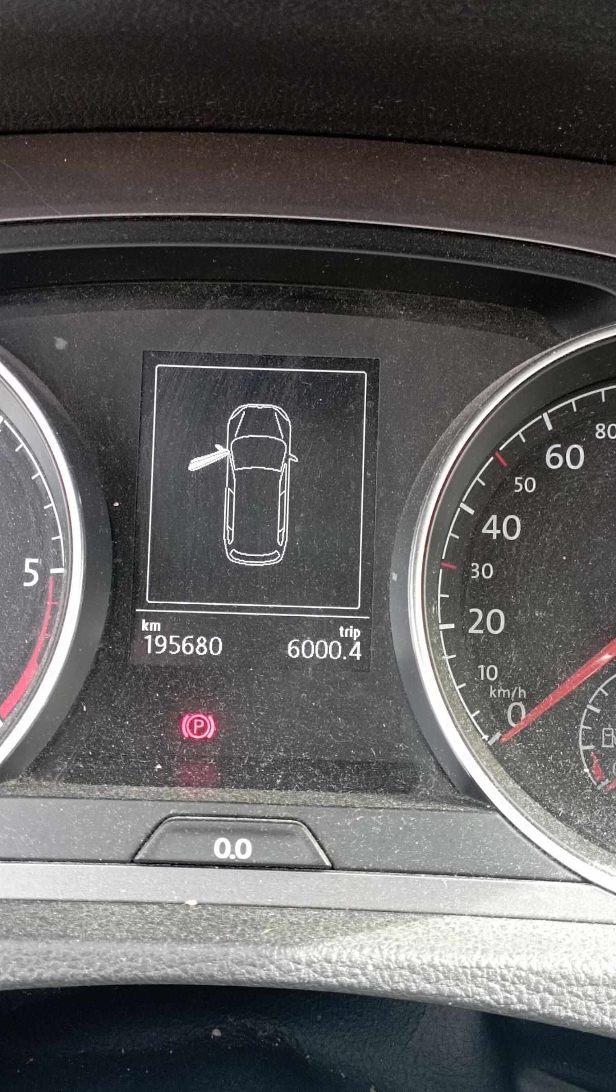 volkswagen-golf-1-6-tdi-4motion-2014-diesel-1598cc