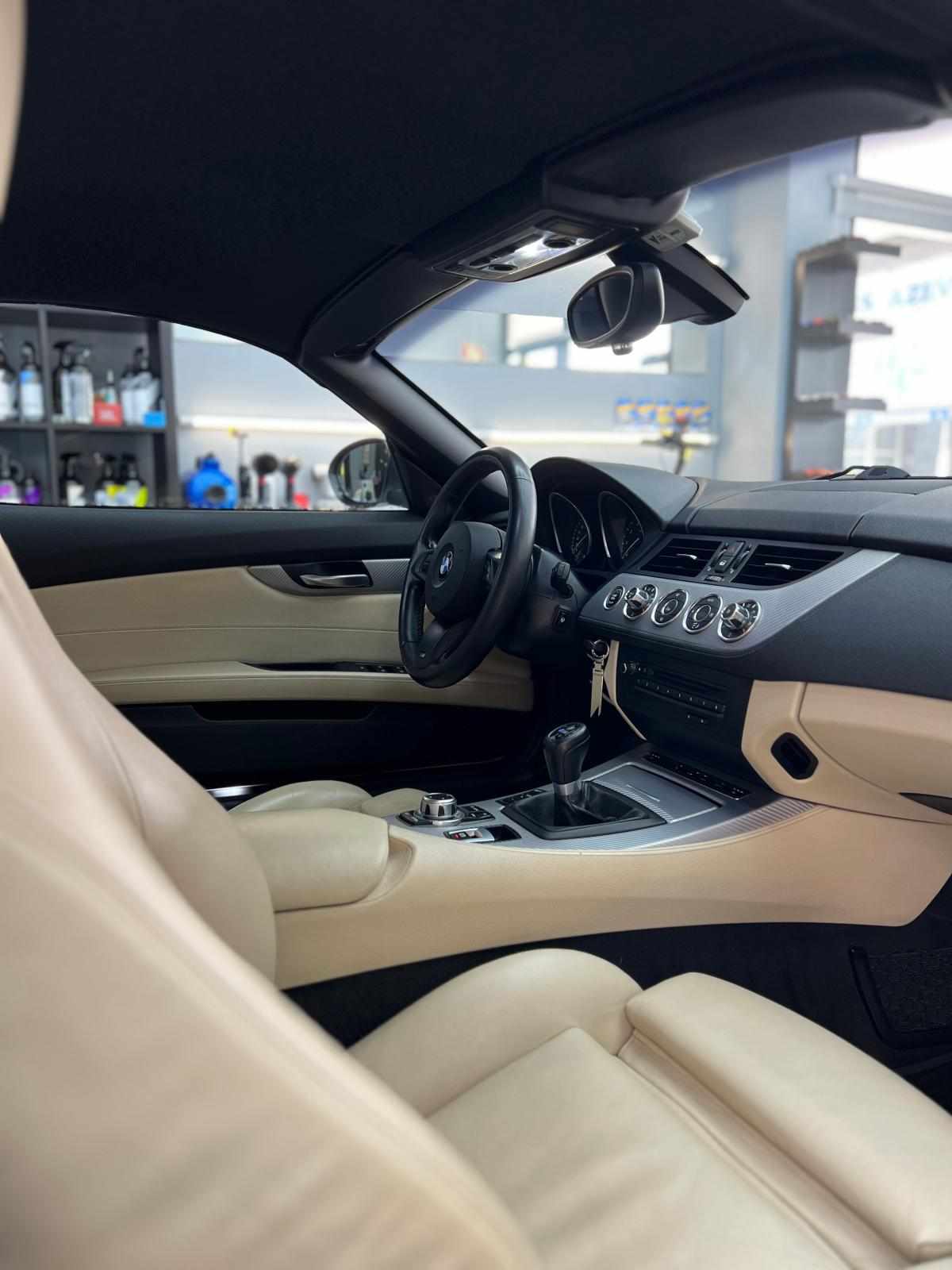 bmw-z4-sdrive28i-2011-gasolina-1997cc