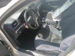volkswagen-golf-1-6-tdi-2010-diesel-1598cc