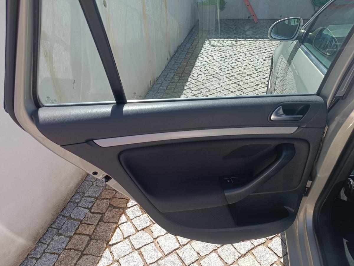 volkswagen-golf-1-6-tdi-2010-diesel-1598cc
