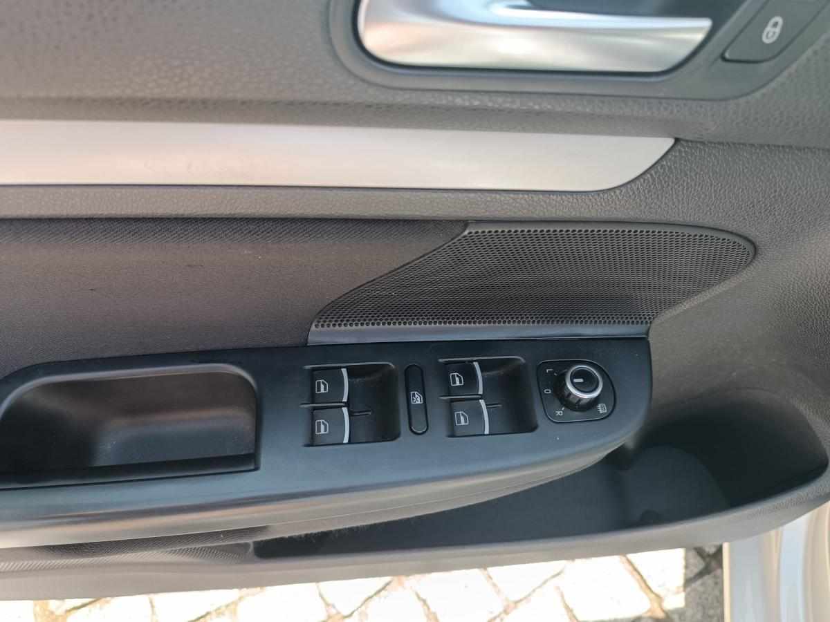 volkswagen-golf-1-6-tdi-2010-diesel-1598cc