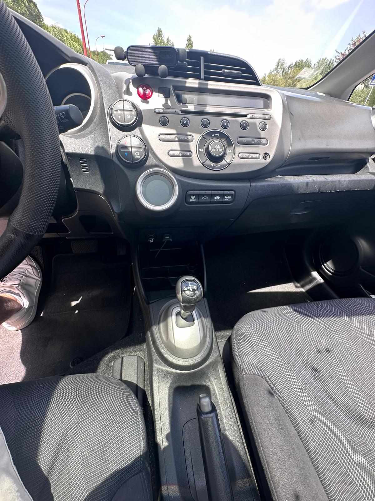 honda-jazz-1-4-i-vtec-2010-gasolina-1339cc