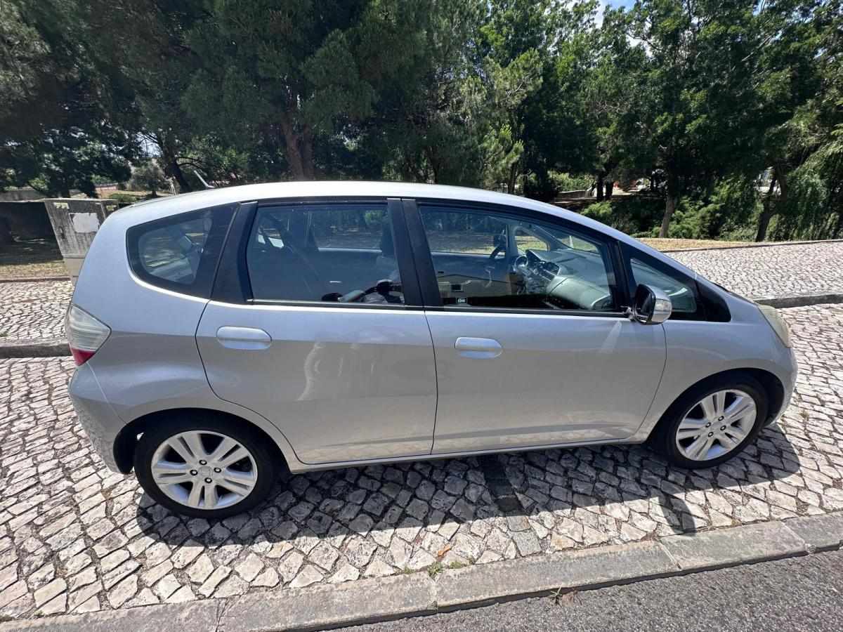 honda-jazz-1-4-i-vtec-2010-gasolina-1339cc