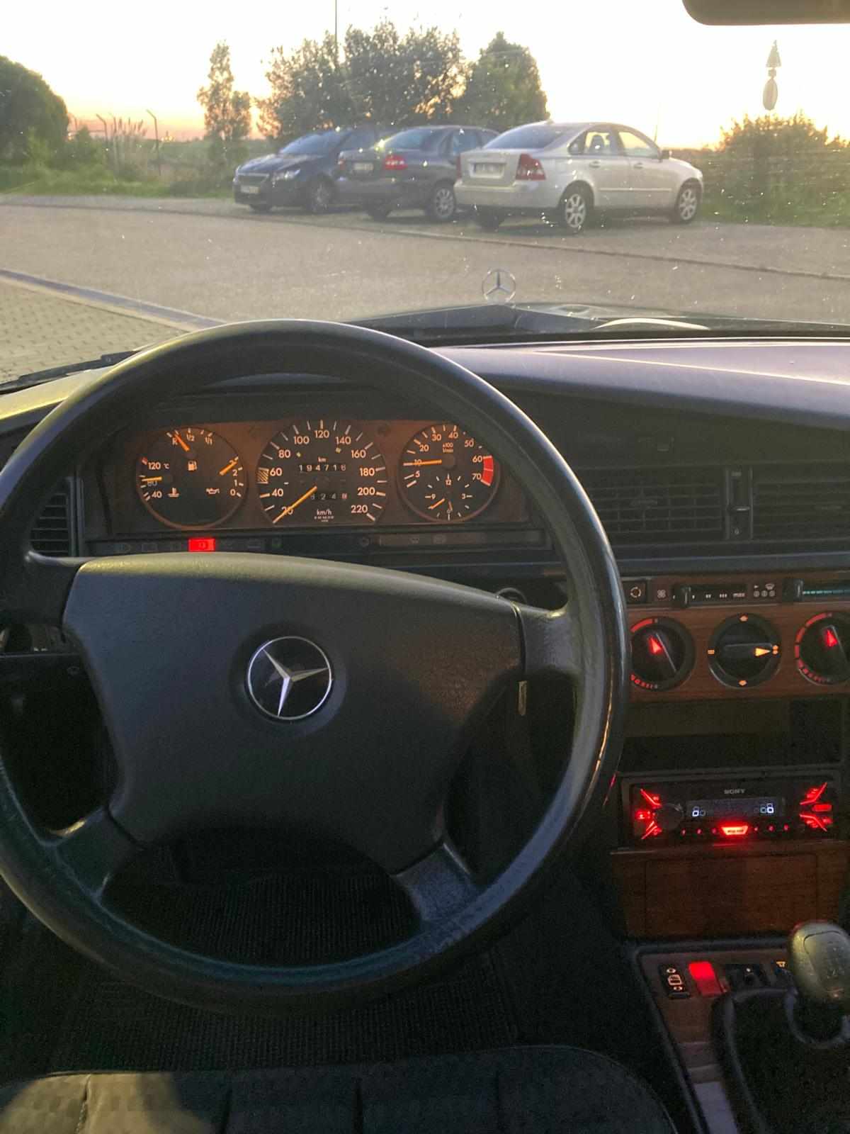 mercedes-benz-190-e-1-8-1992-gasolina-1737cc