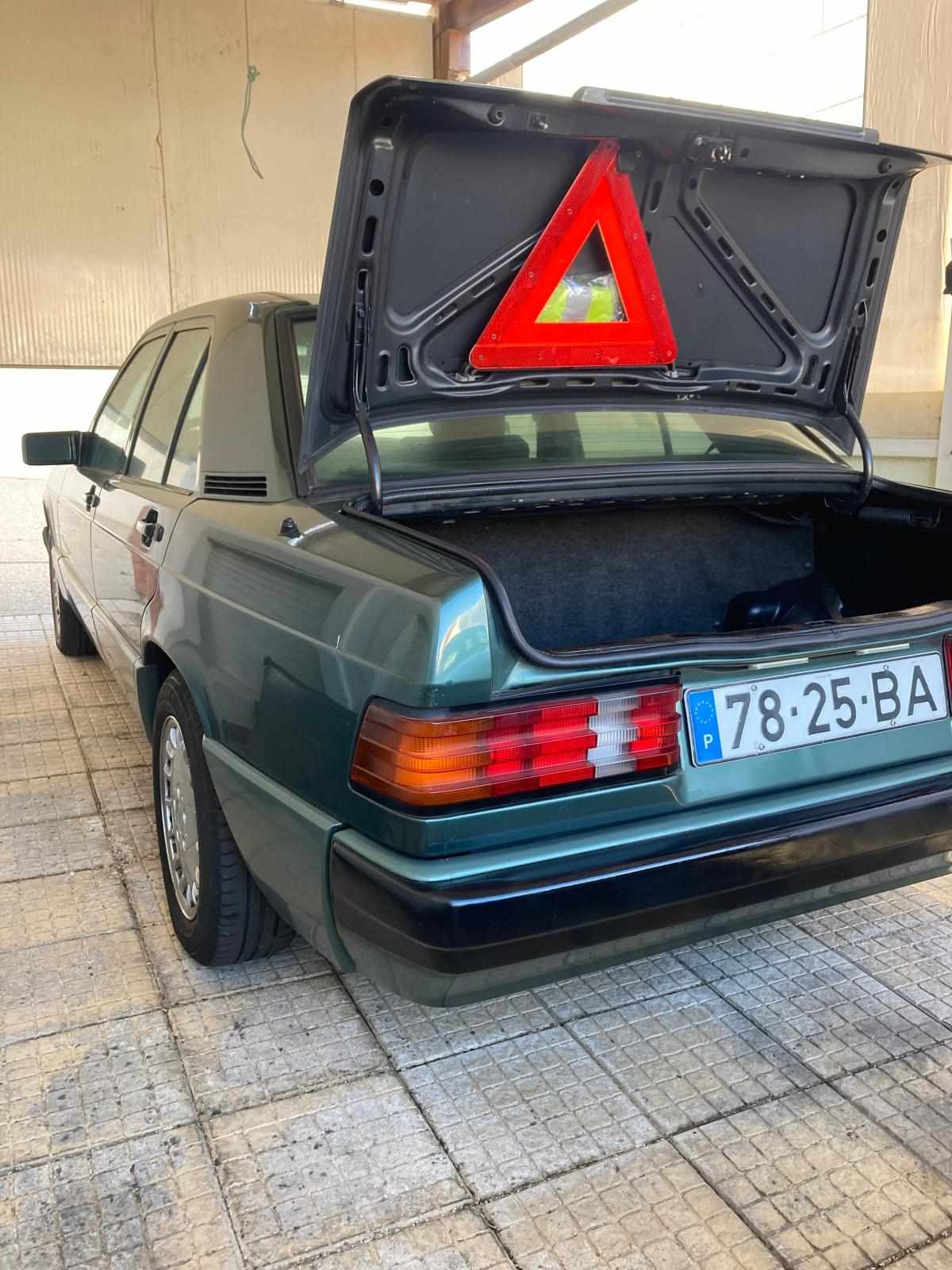 mercedes-benz-190-e-1-8-1992-gasolina-1737cc