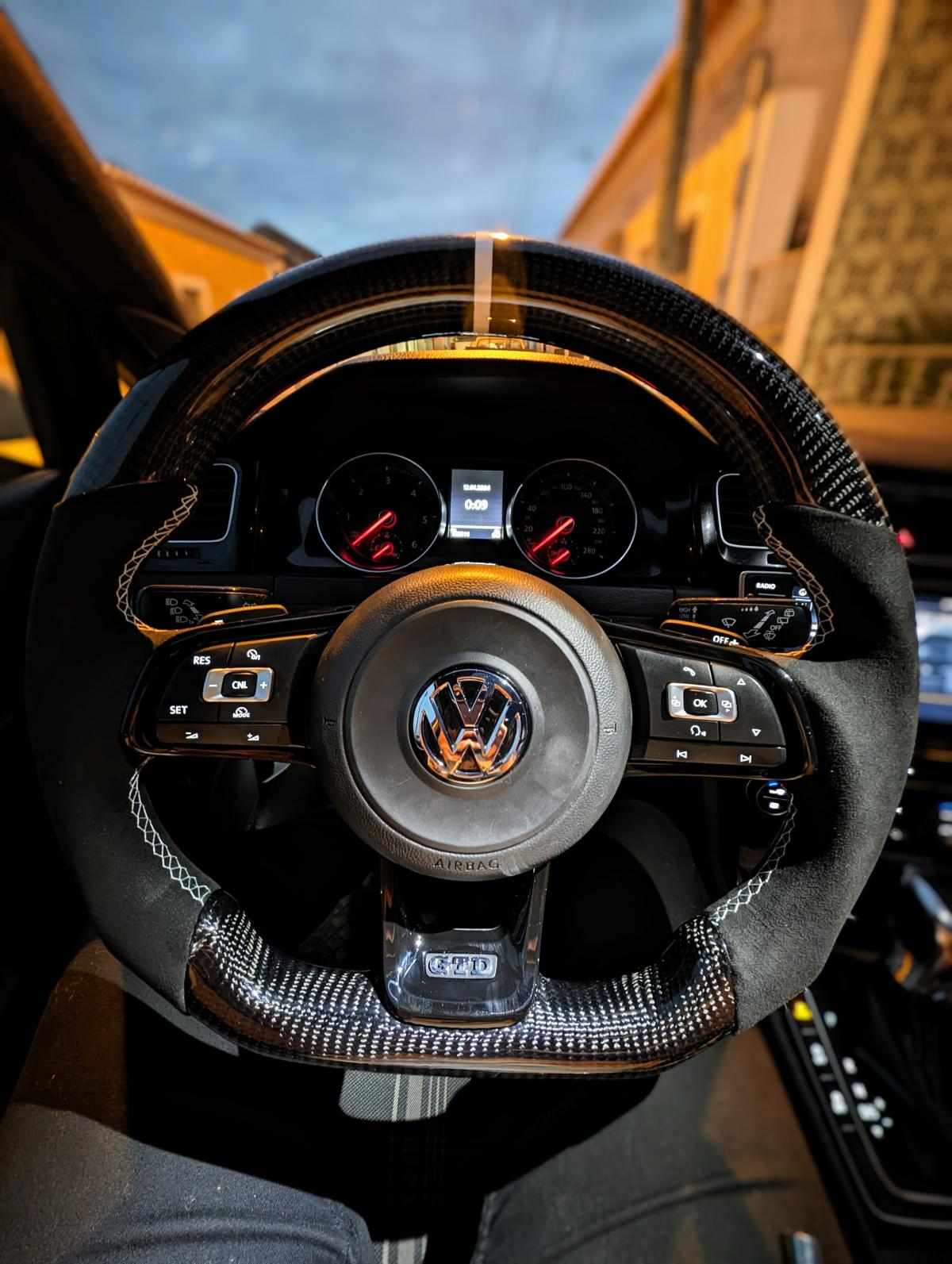volkswagen-golf-gtd-2-0-tdi-2013-diesel-1968cc