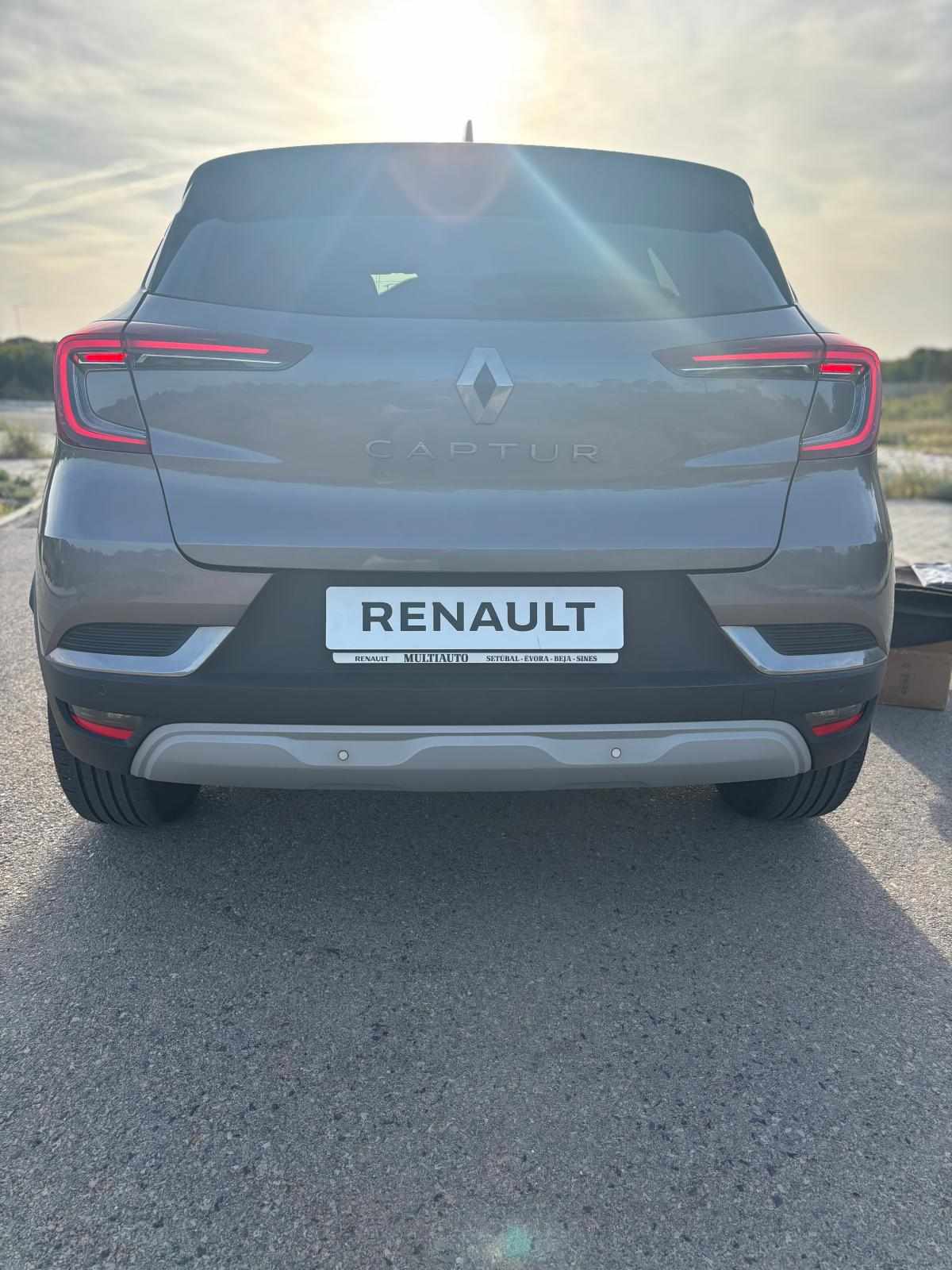 renault-captur-1-0-tce-2023-gasolina-999cc