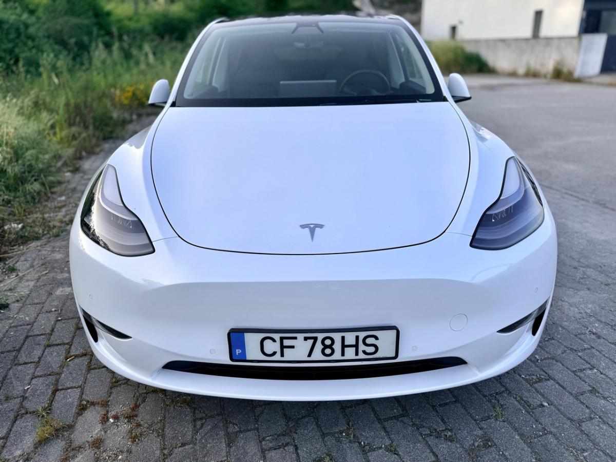tesla-model-y-2021-eletrico