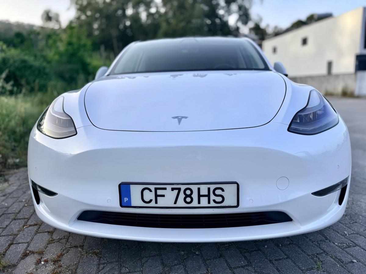 tesla-model-y-2021-eletrico