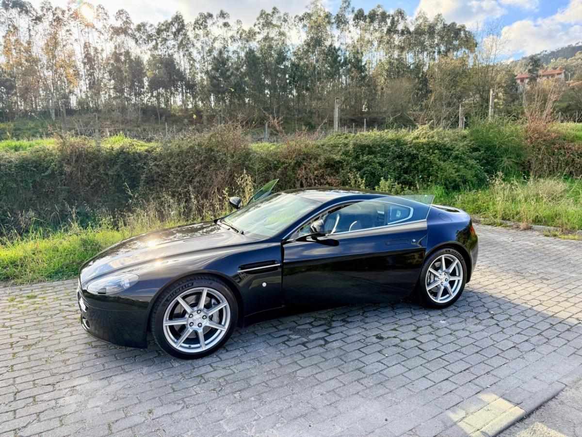 aston-martin-vantage-4-7-v8-2013-gasolina-4735cc