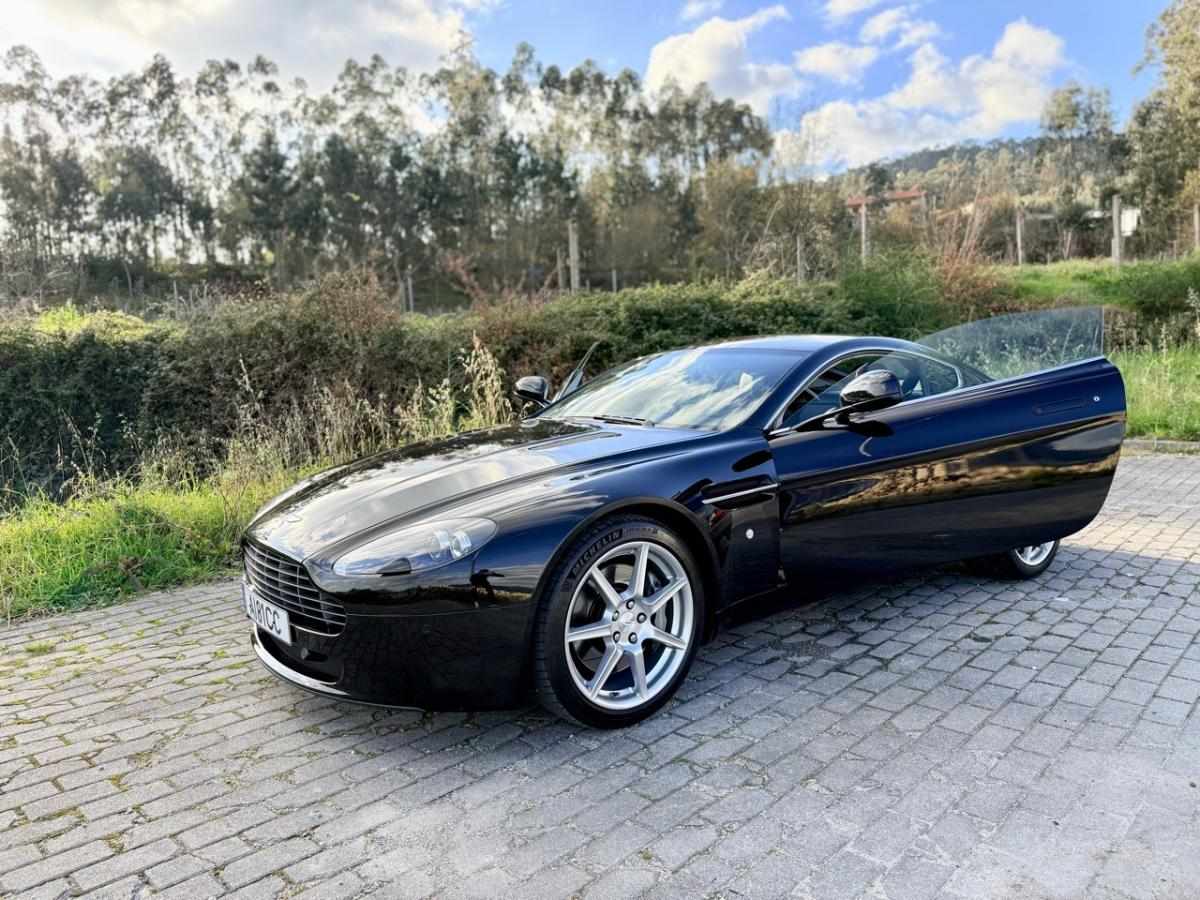 aston-martin-vantage-4-7-v8-2013-gasolina-4735cc