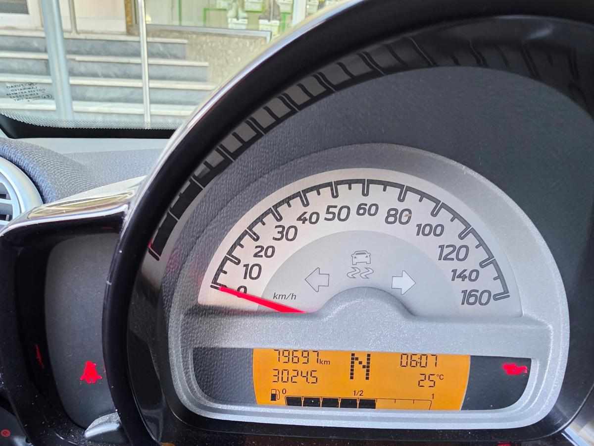 smart-fortwo-1-0-2013-gasolina-999cc
