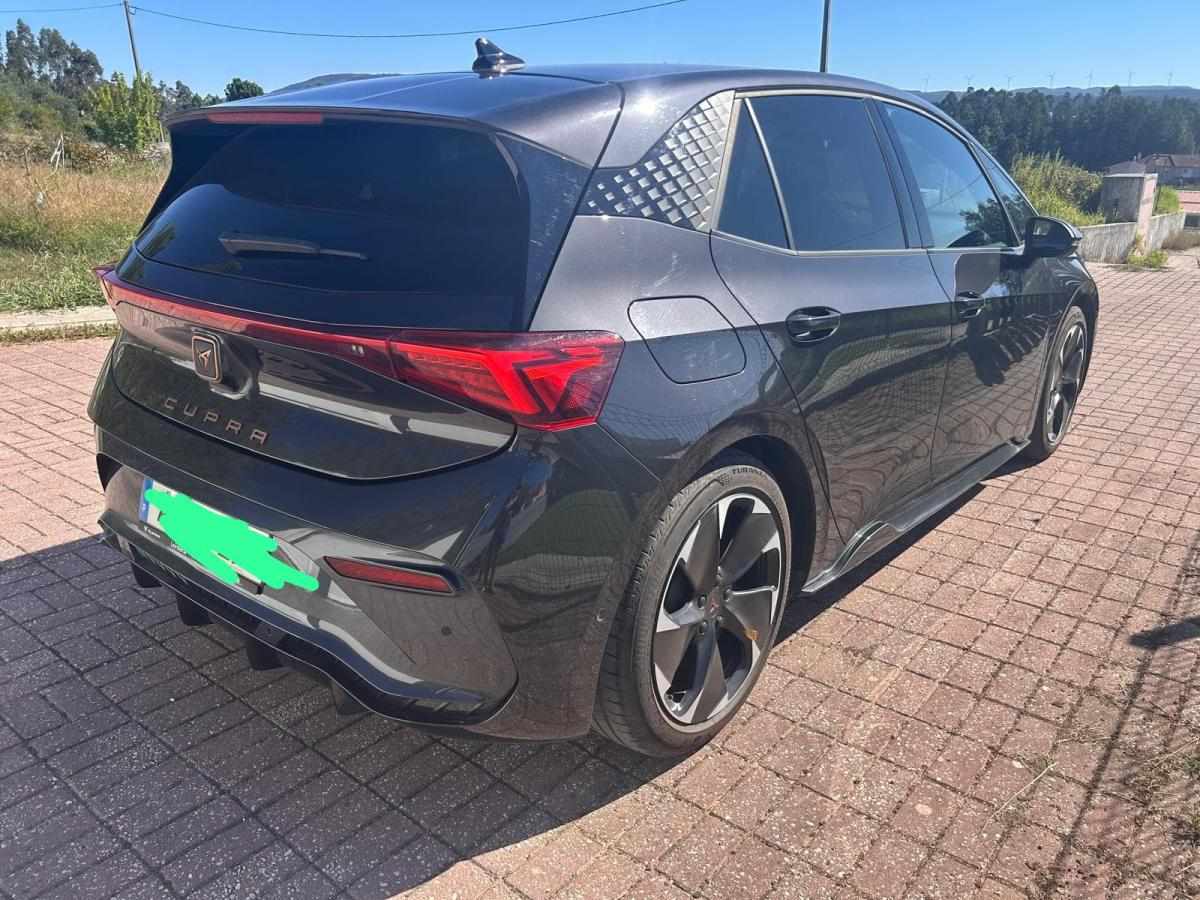 cupra-born-58-kwh-2022-eletrico
