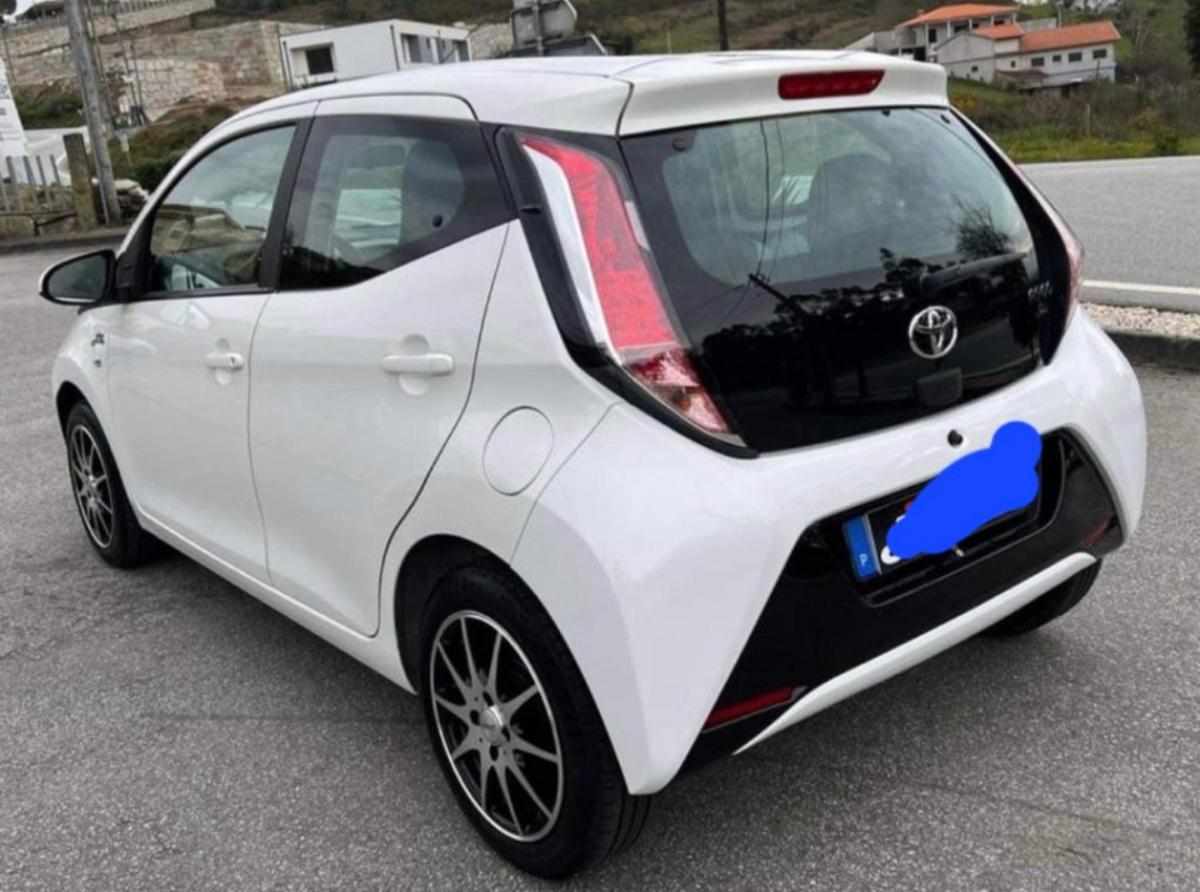 toyota-aygo-1-0-vvt-i-2017-gasolina-998cc
