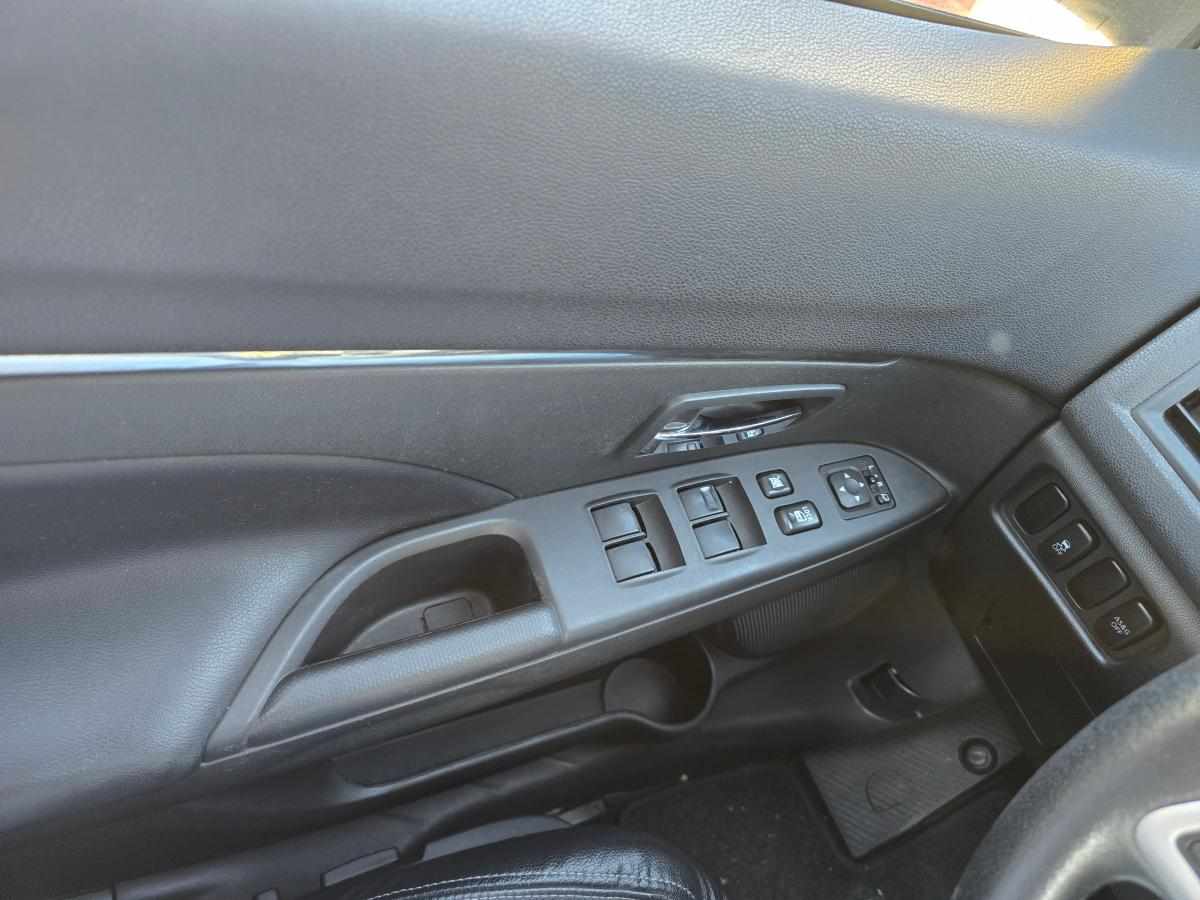 mitsubishi-asx-1-8-di-d-2014-diesel-1798cc