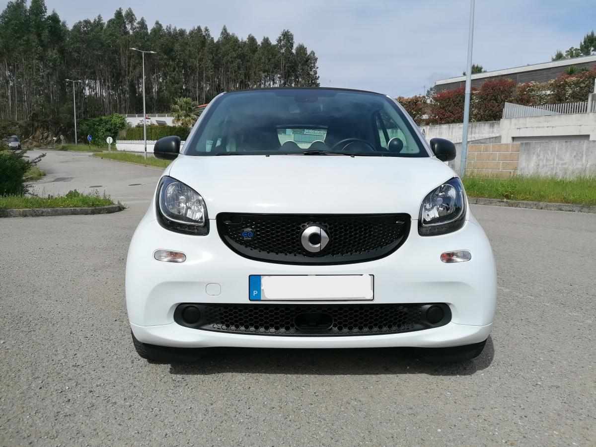 smart-fortwo-17-6-kwh-2019-eletrico