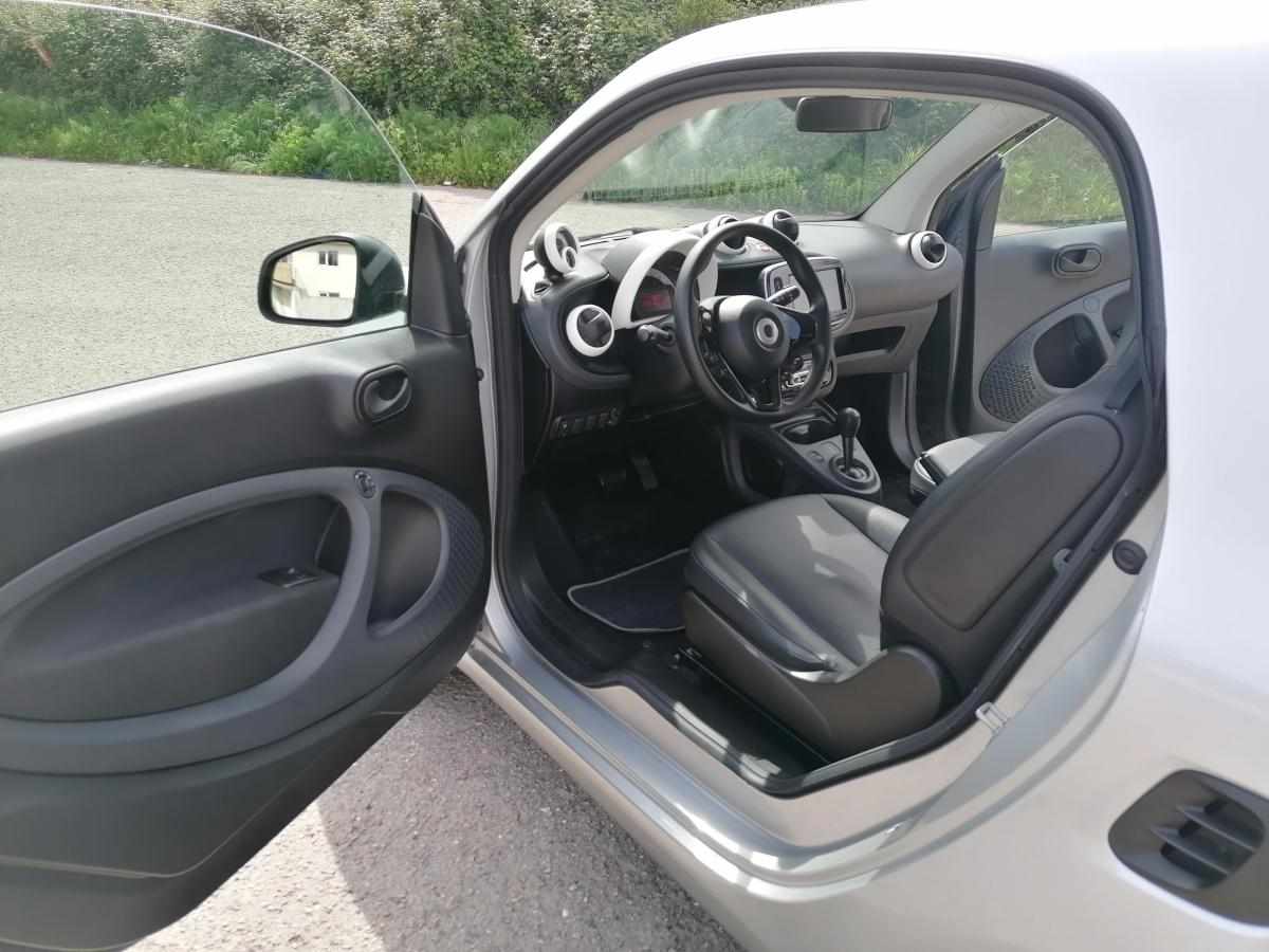 smart-fortwo-17-6-kwh-2019-eletrico