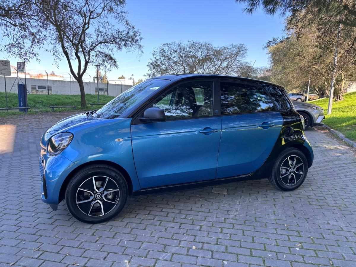 smart-forfour-17-6-kwh-2022-eletrico
