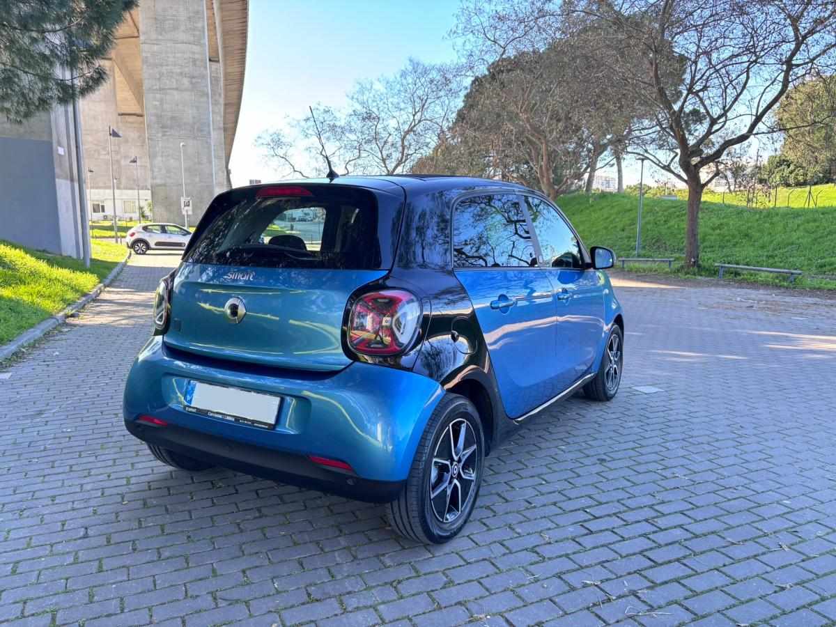 smart-forfour-17-6-kwh-2022-eletrico