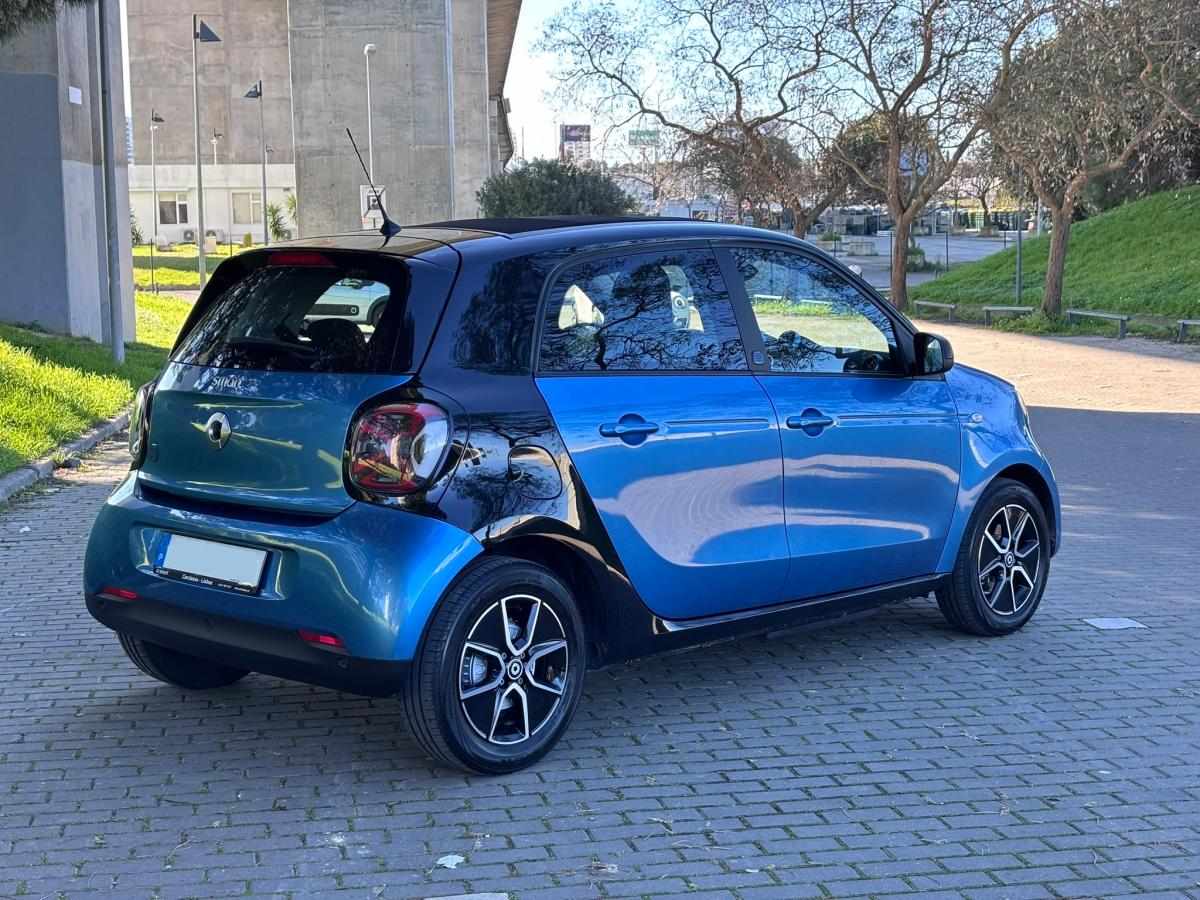 smart-forfour-17-6-kwh-2022-eletrico