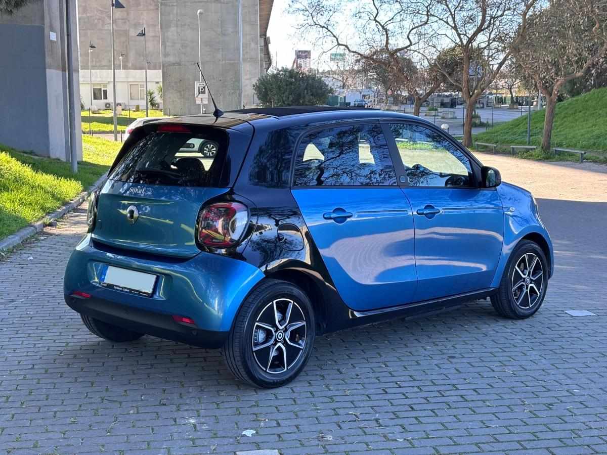 smart-forfour-17-6-kwh-2022-eletrico