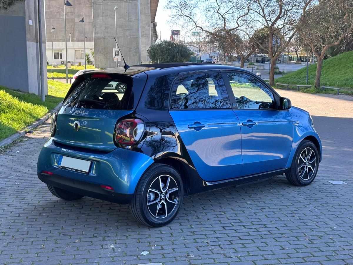 smart-forfour-17-6-kwh-2022-eletrico