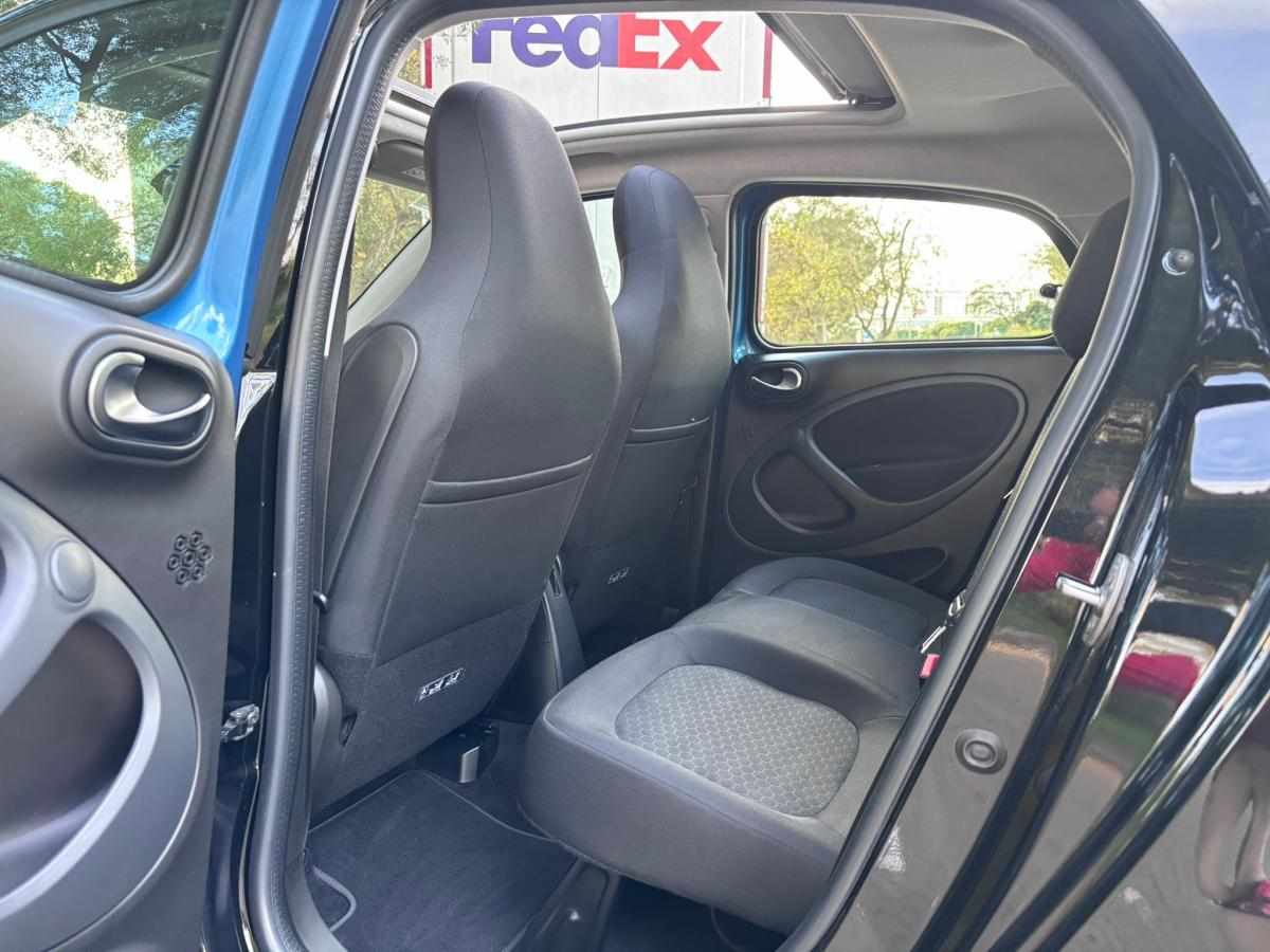 smart-forfour-17-6-kwh-2022-eletrico