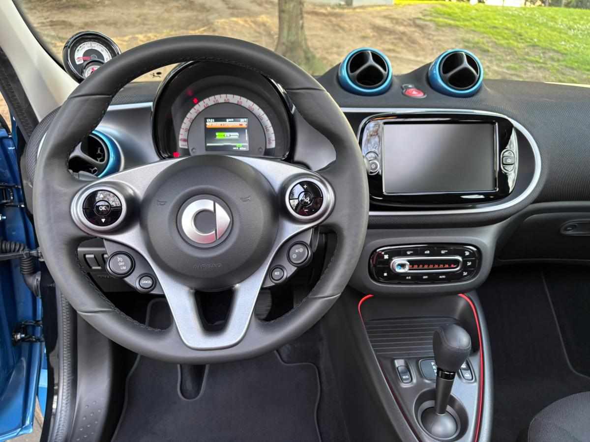 smart-forfour-17-6-kwh-2022-eletrico