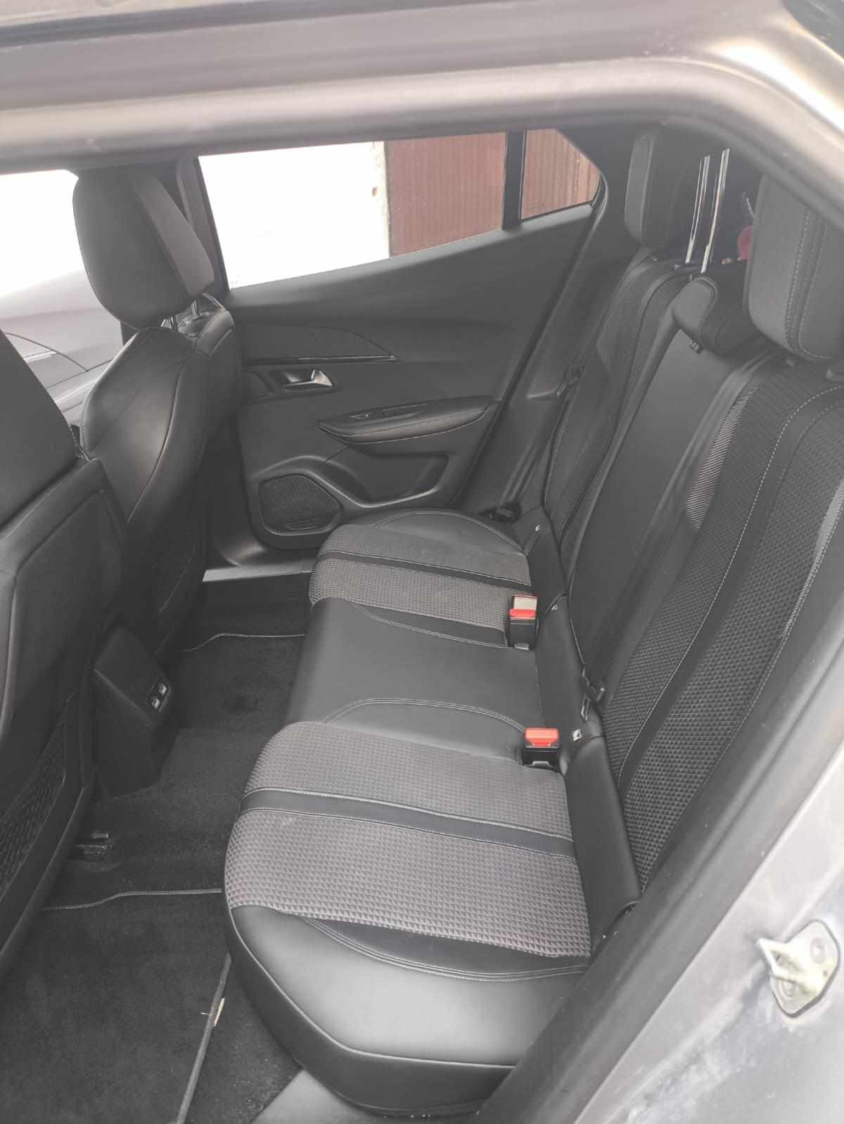 peugeot-2008-1-2-puretech-2021-gasolina-1199cc