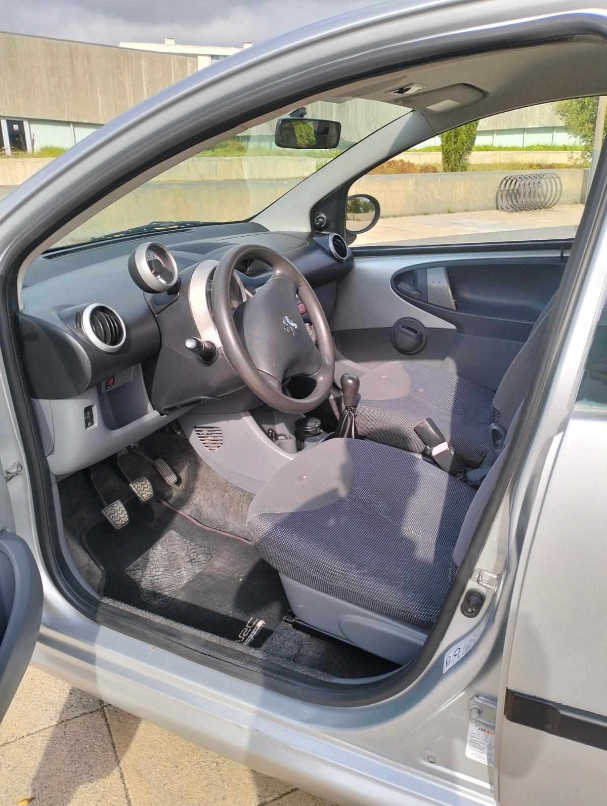 peugeot-107-1-0-2007-gasolina-998cc