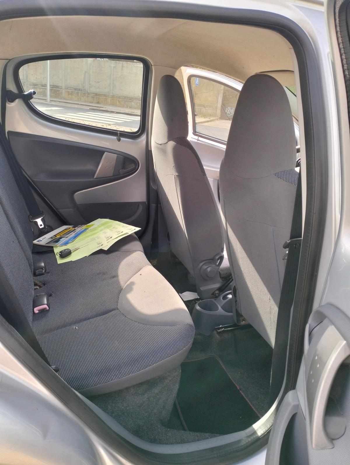 peugeot-107-1-0-2007-gasolina-998cc