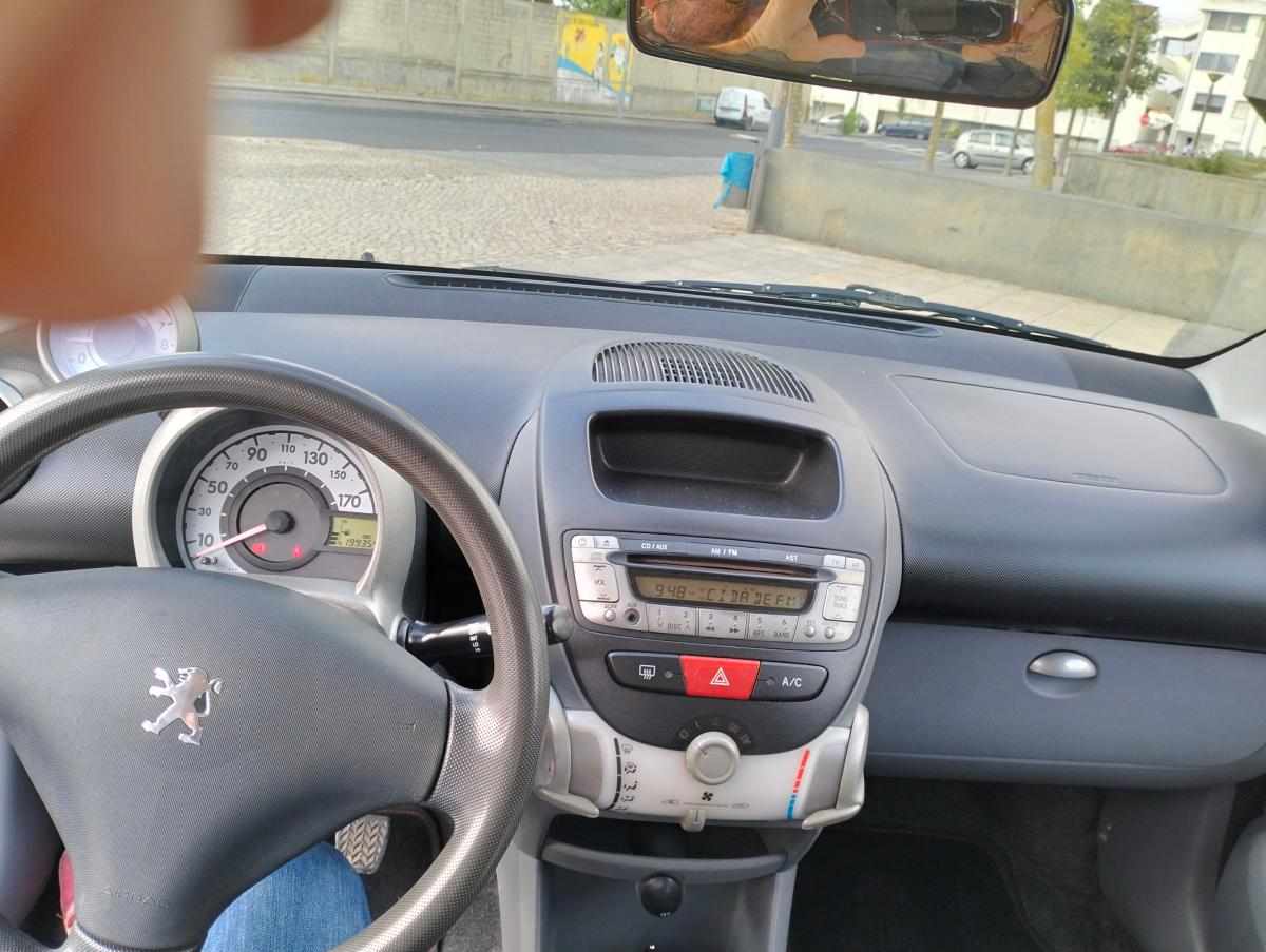 peugeot-107-1-0-2007-gasolina-998cc