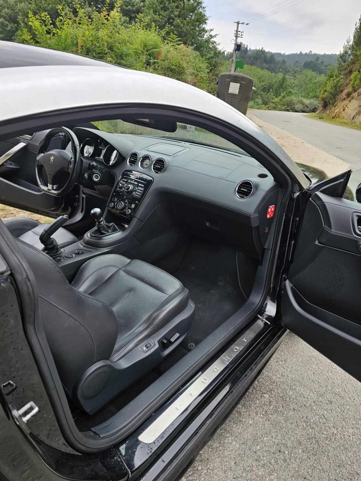 peugeot-rcz-2-0-hdi-fap-2011-diesel-1997cc