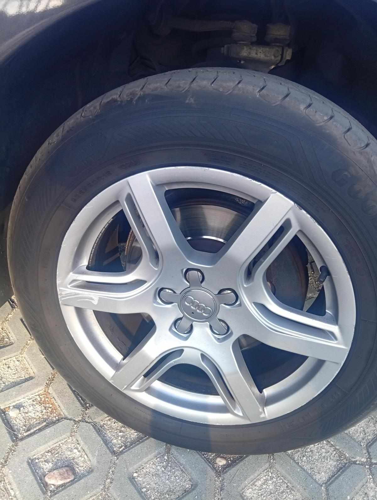 audi-q5-2-0-tdi-dpf-quattro-2010-diesel-1968cc