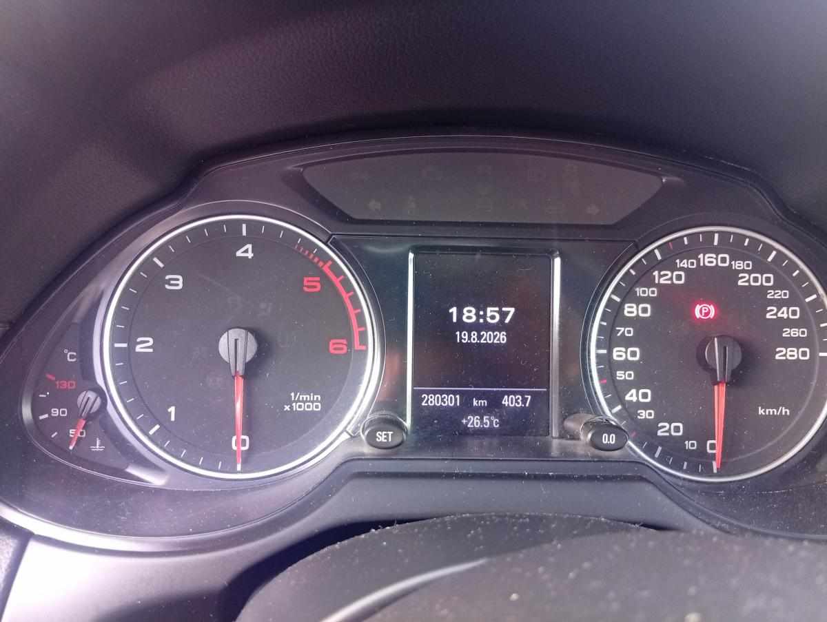 audi-q5-2-0-tdi-dpf-quattro-2010-diesel-1968cc