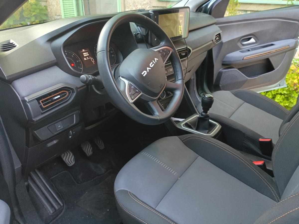 dacia-jogger-1-0-tce-eco-g-2023-gasolina-999cc