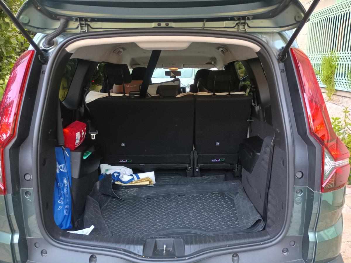 dacia-jogger-1-0-tce-eco-g-2023-gasolina-999cc
