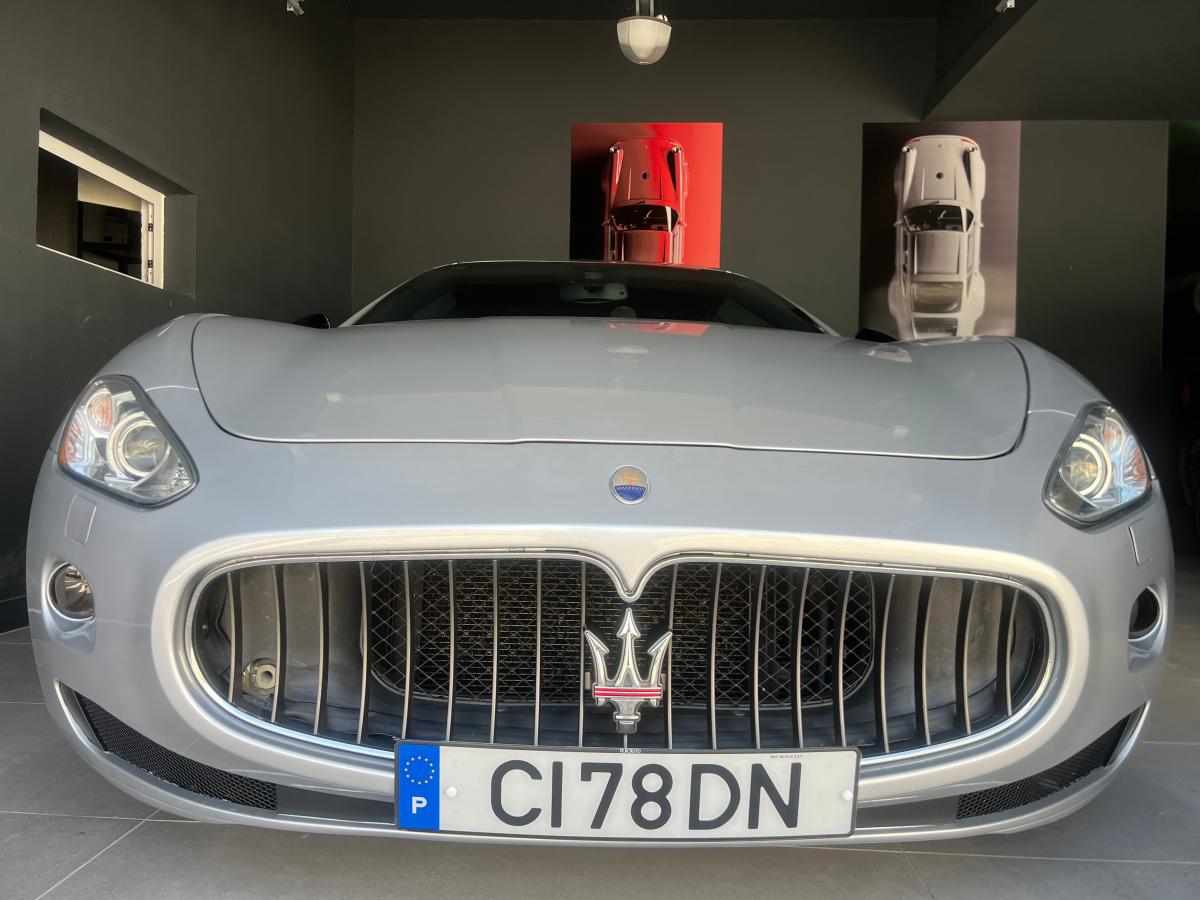 maserati-granturismo-4-2-v8-2007-gasolina-4244cc