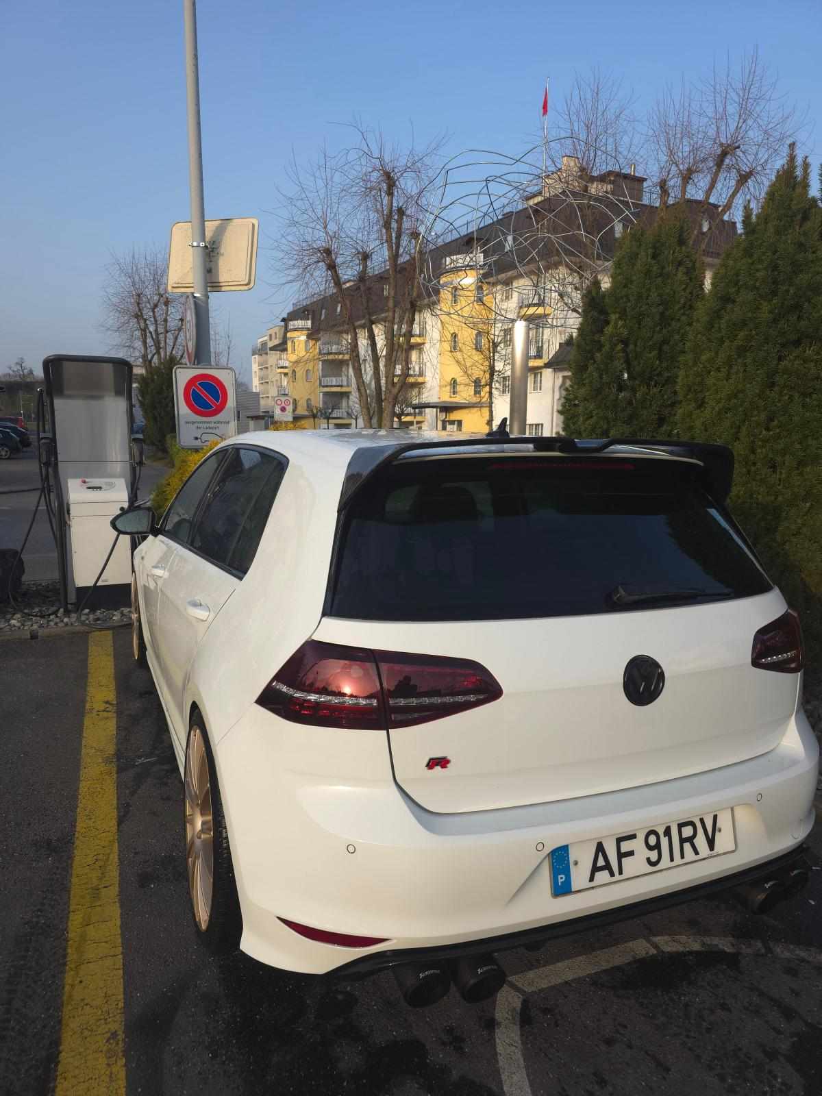 volkswagen-golf-r-2-0-4motion-2014-gasolina-1984cc